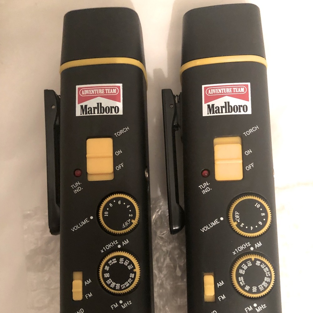 Marlboro Adventure Team Radio Flashlight ☆ Camping ☆ NEw 2 for price of one